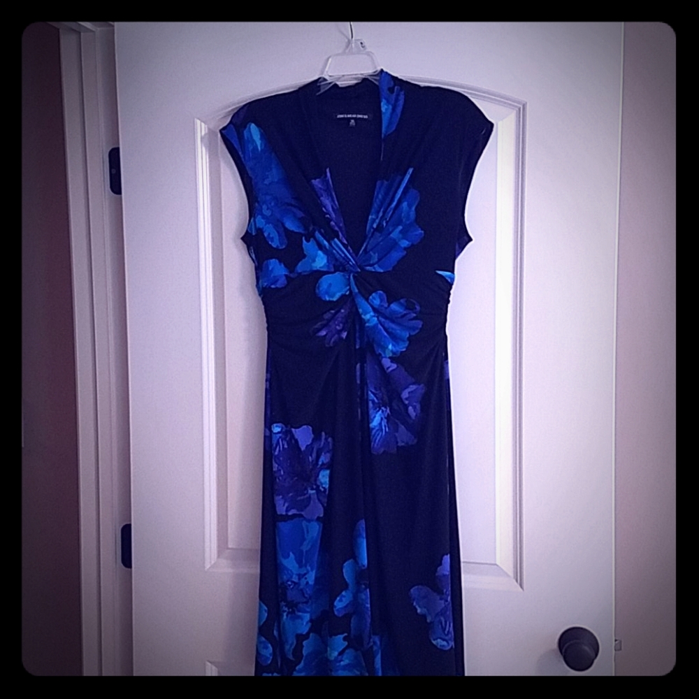 Twist waist front Jones Wear dress